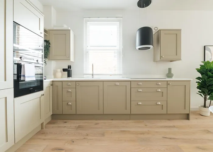 Light & Luxury London Apartment In Honor Oak