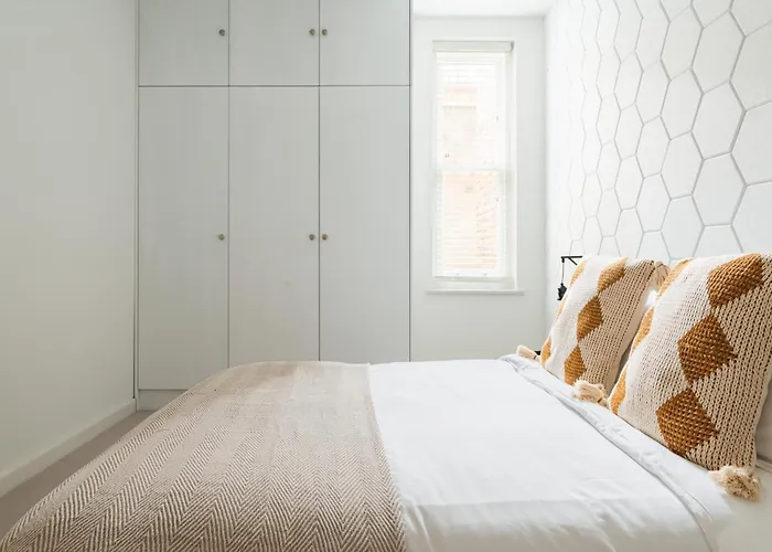 Light & Luxury London Apartment In Honor Oak